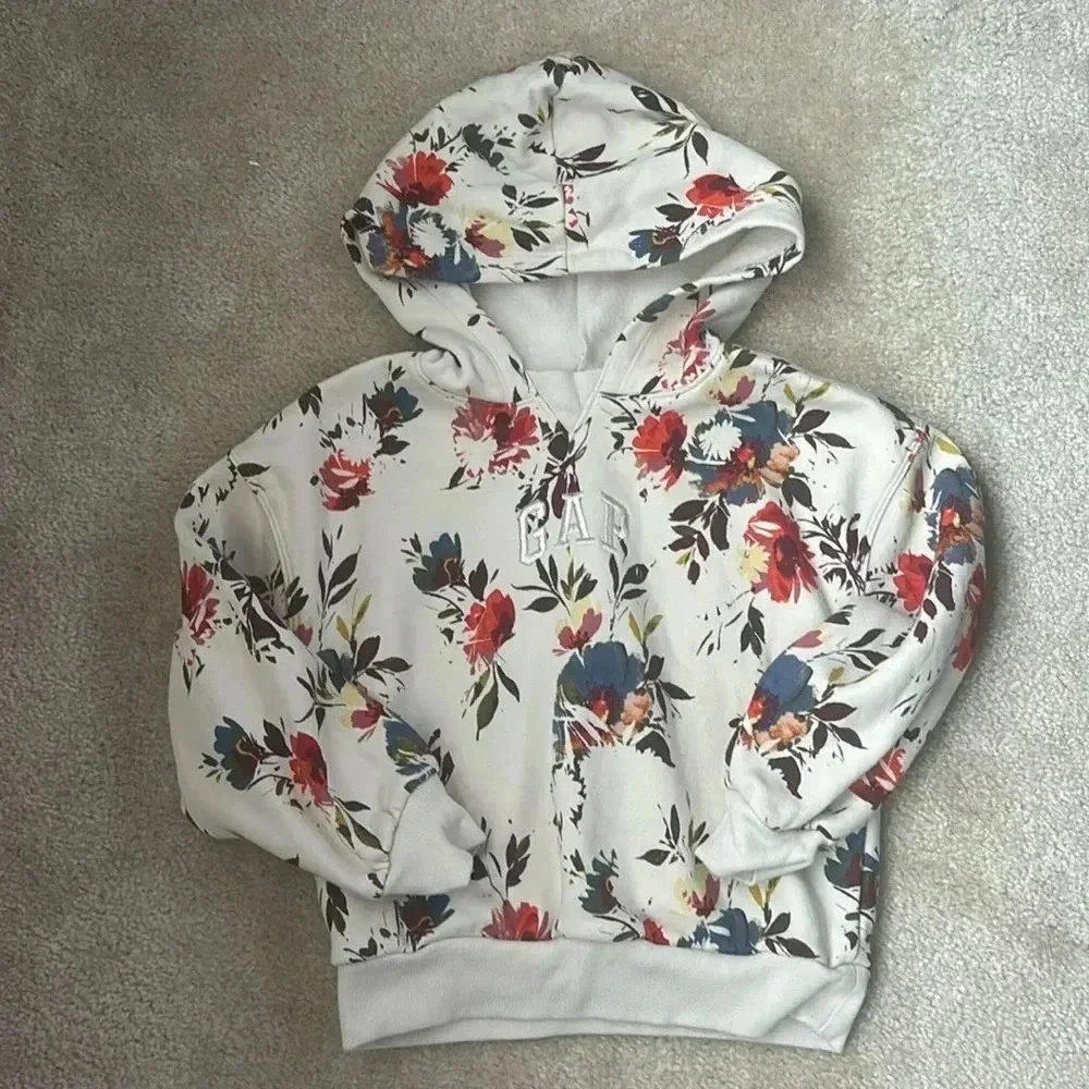 LOT GAP Hoodie and Henley Size 6-7